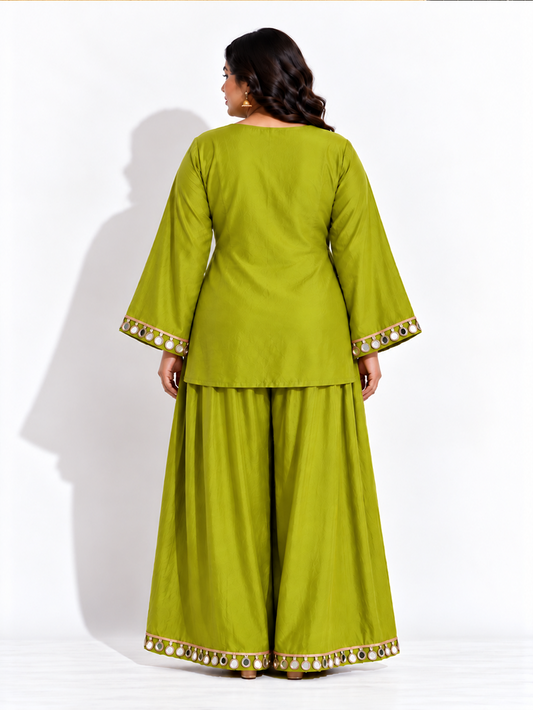 Aabha Wrap Style Mirror Set - Green